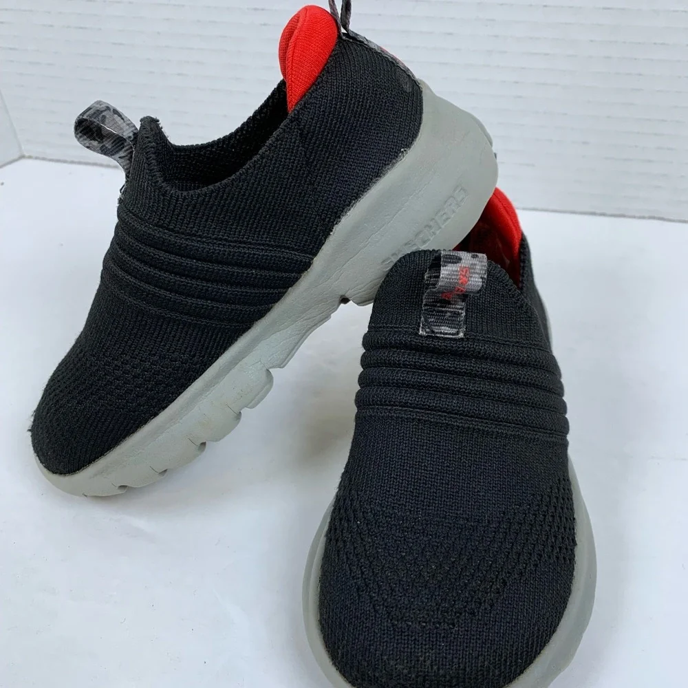 Skechers Razor Flex Black Red Slip On Low Top Comfort Shoes Toddler Sz 8 (S449)